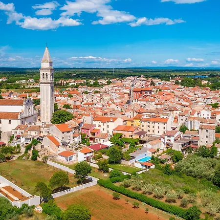 Stunning In Vodnjan *