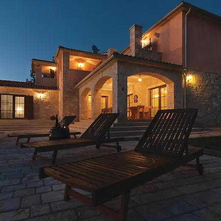 Stunning Home In Vodnjan * Vodnjan